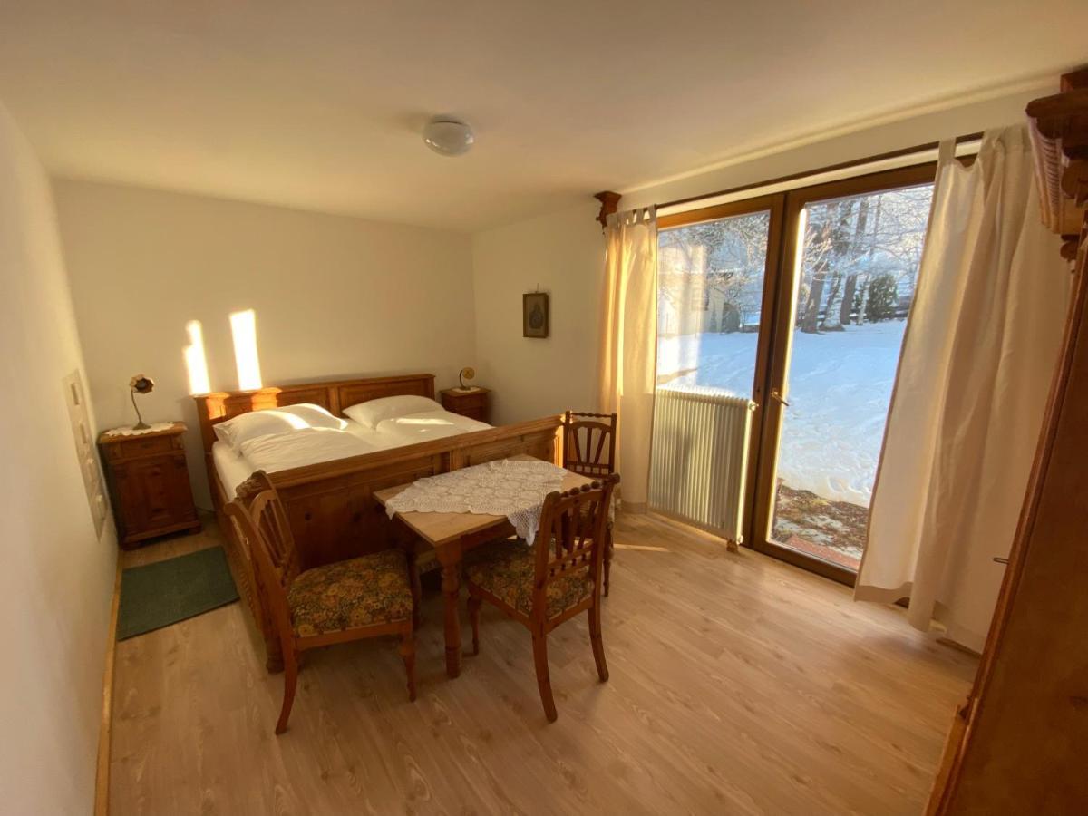 Haus Im Gruenen Appartement Saalfelden Buitenkant foto
